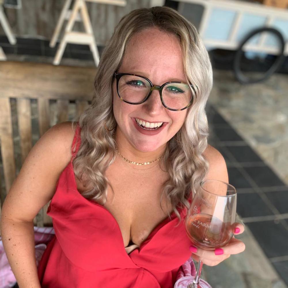 Meet your Posher, Rabecca